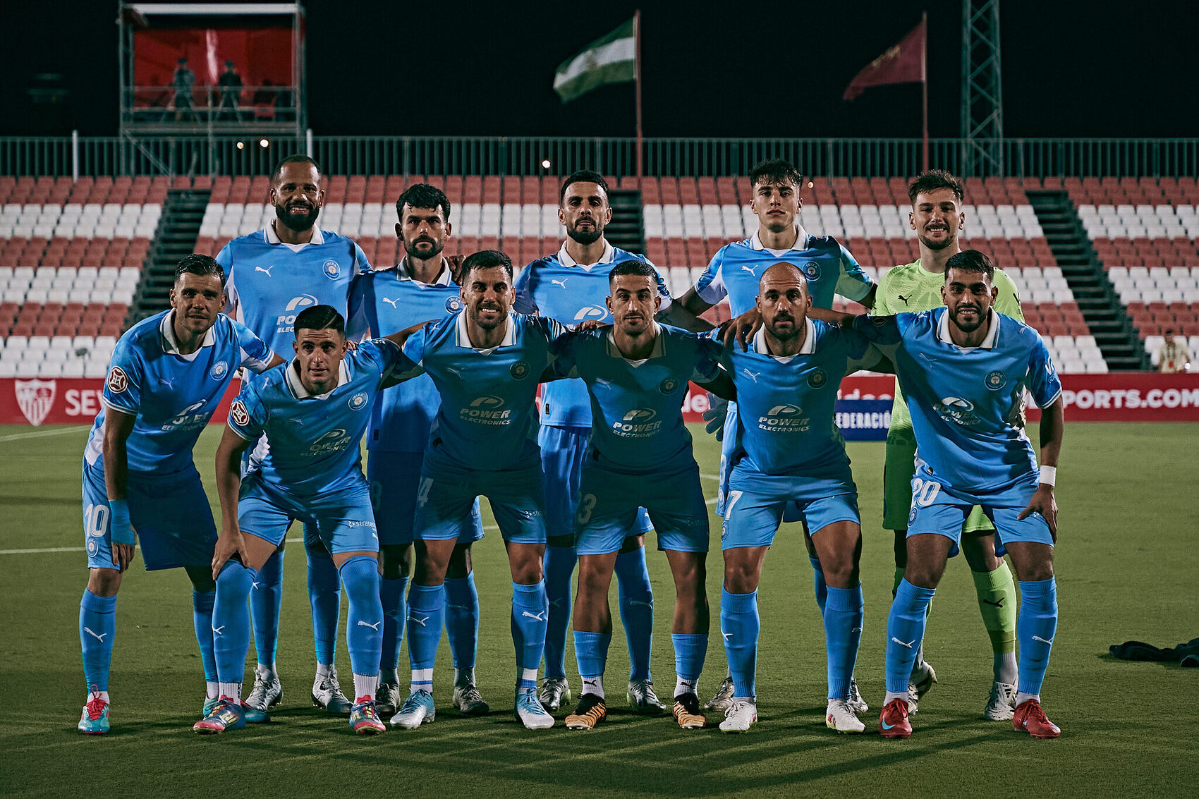 La alineación inicial